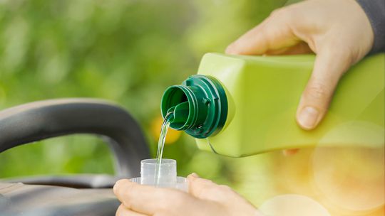 Bottling of liquid fertilizers